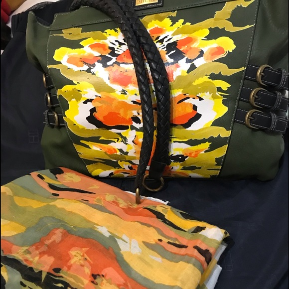 Miche Madeline Prima Shell w/matching accessories - Picture 1 of 5